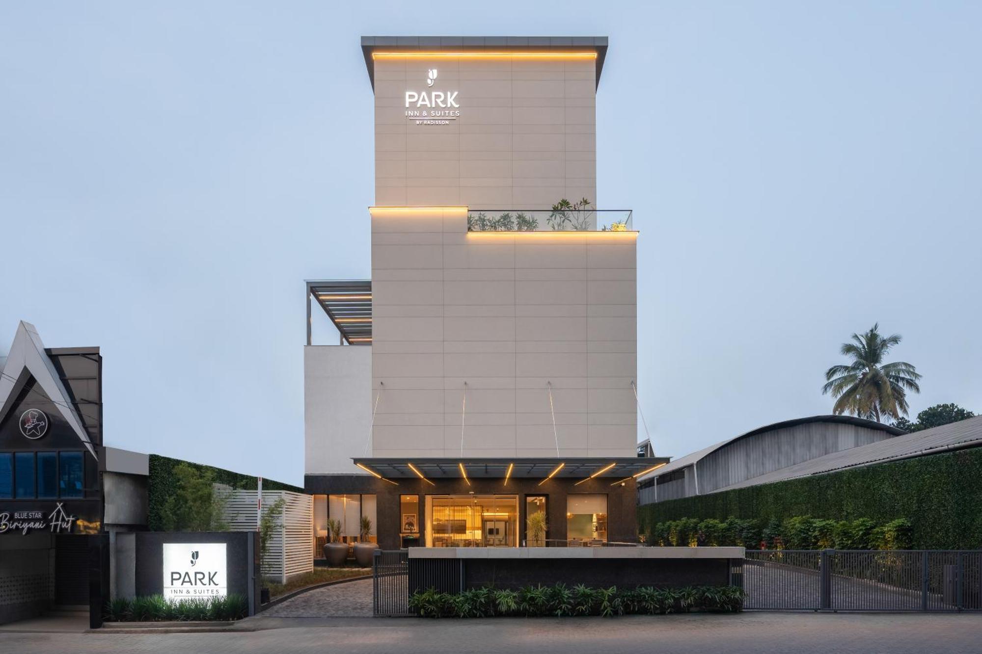 Park Inn & Suites By Radisson Thrissur East Fort المظهر الخارجي الصورة