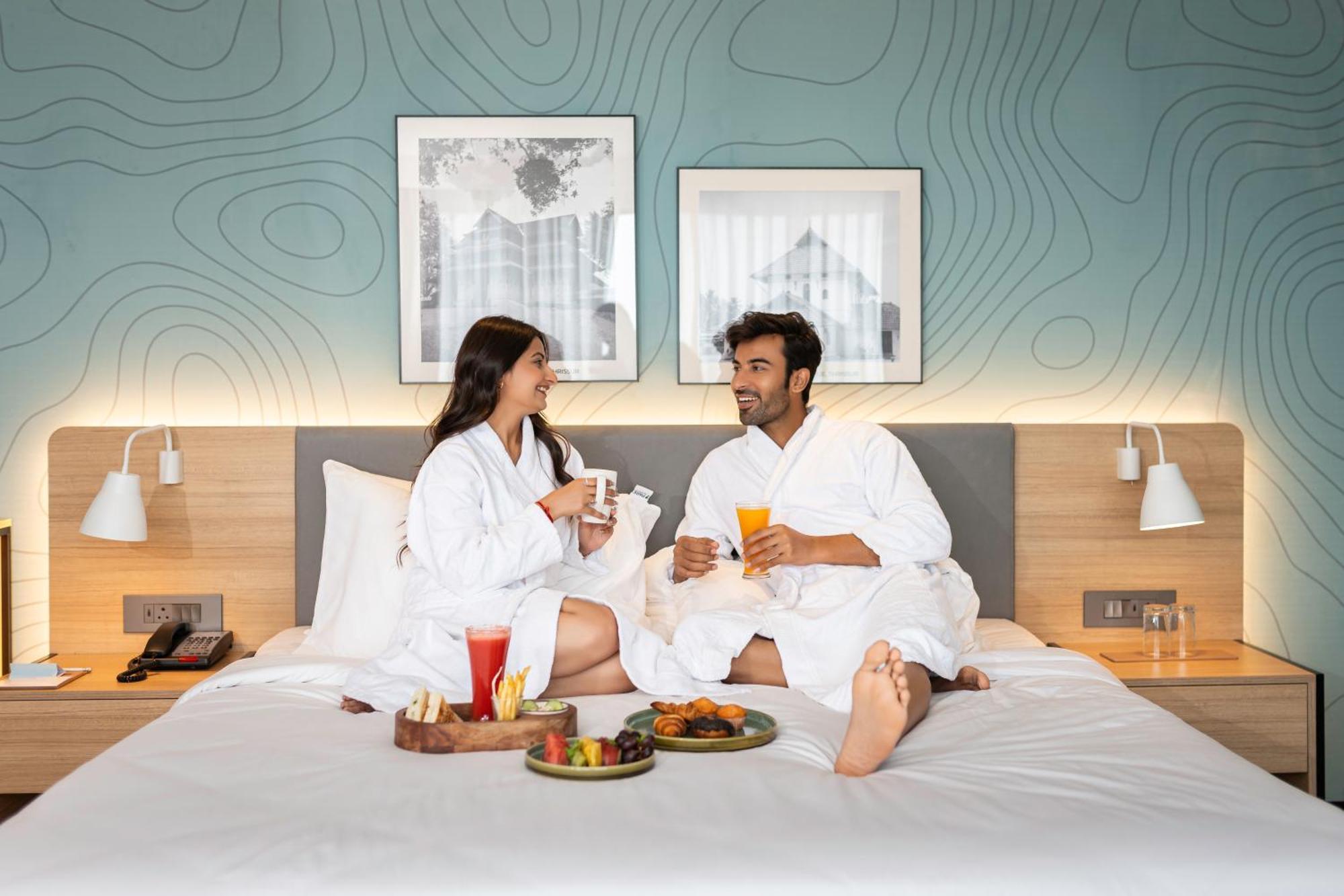 Park Inn & Suites By Radisson Thrissur East Fort المظهر الخارجي الصورة